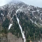 Laghi Di Di Licinia E Mario 公寓 Asso