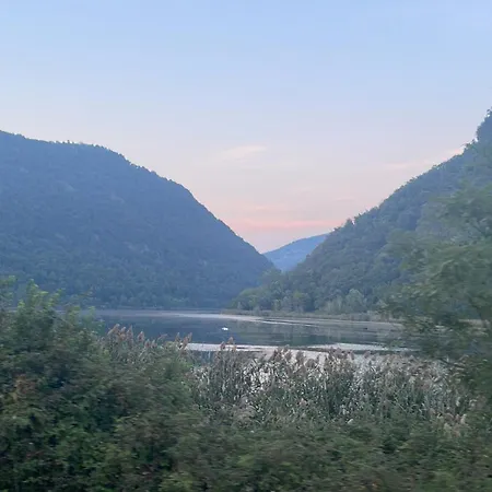 公寓 Laghi Di Di Licinia E Mario Asso