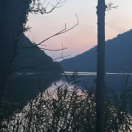Laghi Di Di Licinia E Mario דירה Asso