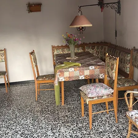 דירה Laghi Di Di Licinia E Mario *
